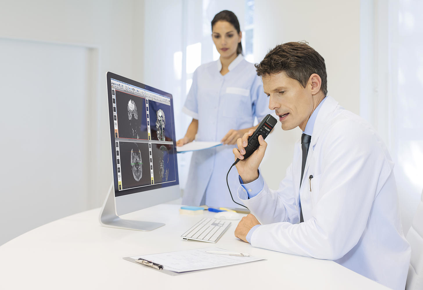Philips SpeechMike Premium Touch Grau, Metallisch