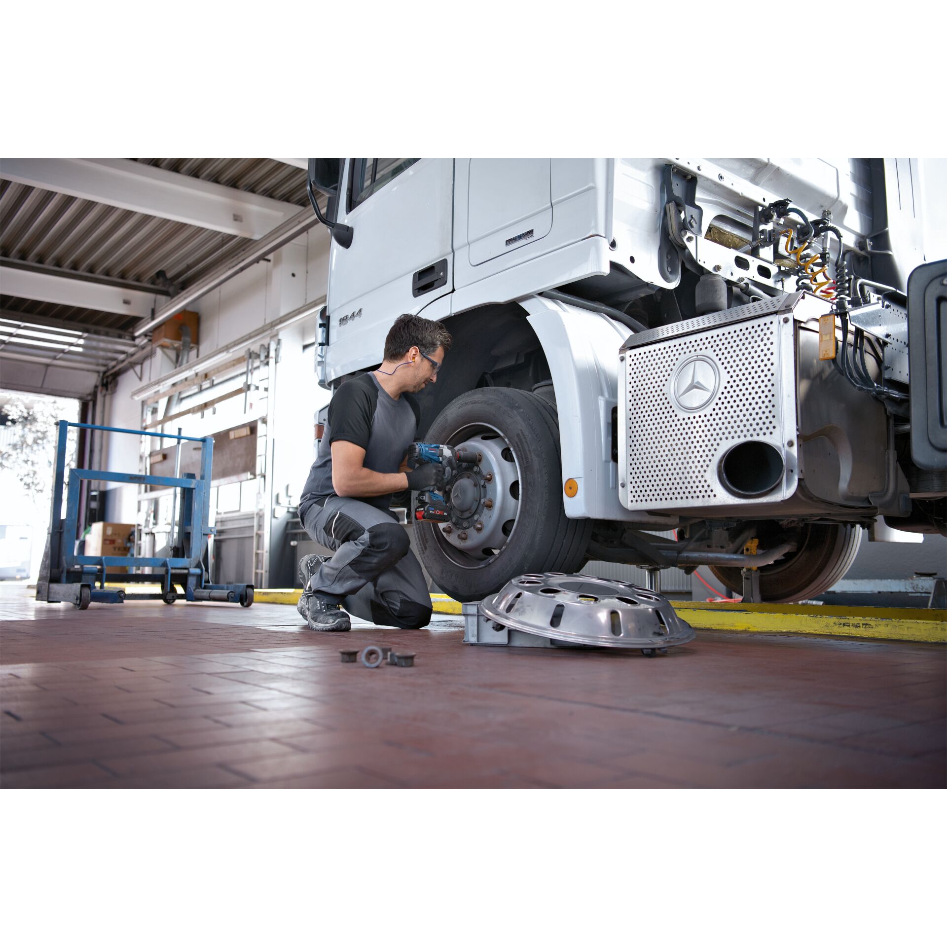 Bosch GDS 18V-1050 H Kit L-BOXX Akku-Drehschlagschrauber 615841_05