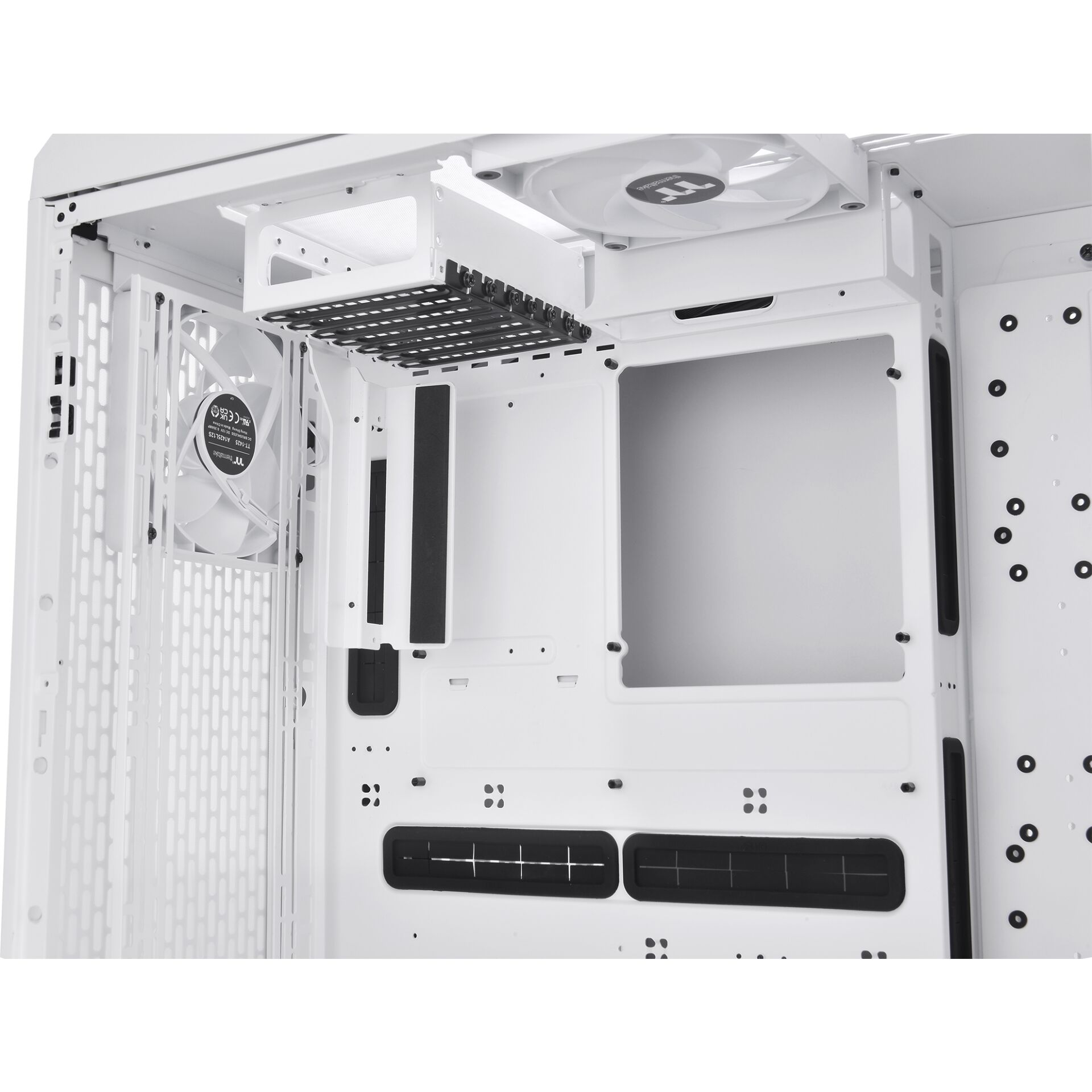 Thermaltake CTE C750 Air Snow White 824819_35