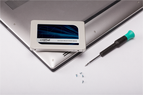 Crucial MX500 SSD 2,5  1TB