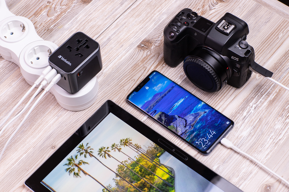 Verbatim Uni.Travel Adapt.UTA-03 USB-C 30W 2xUSB-C 2xUSB-A  49545 – Ansicht 16