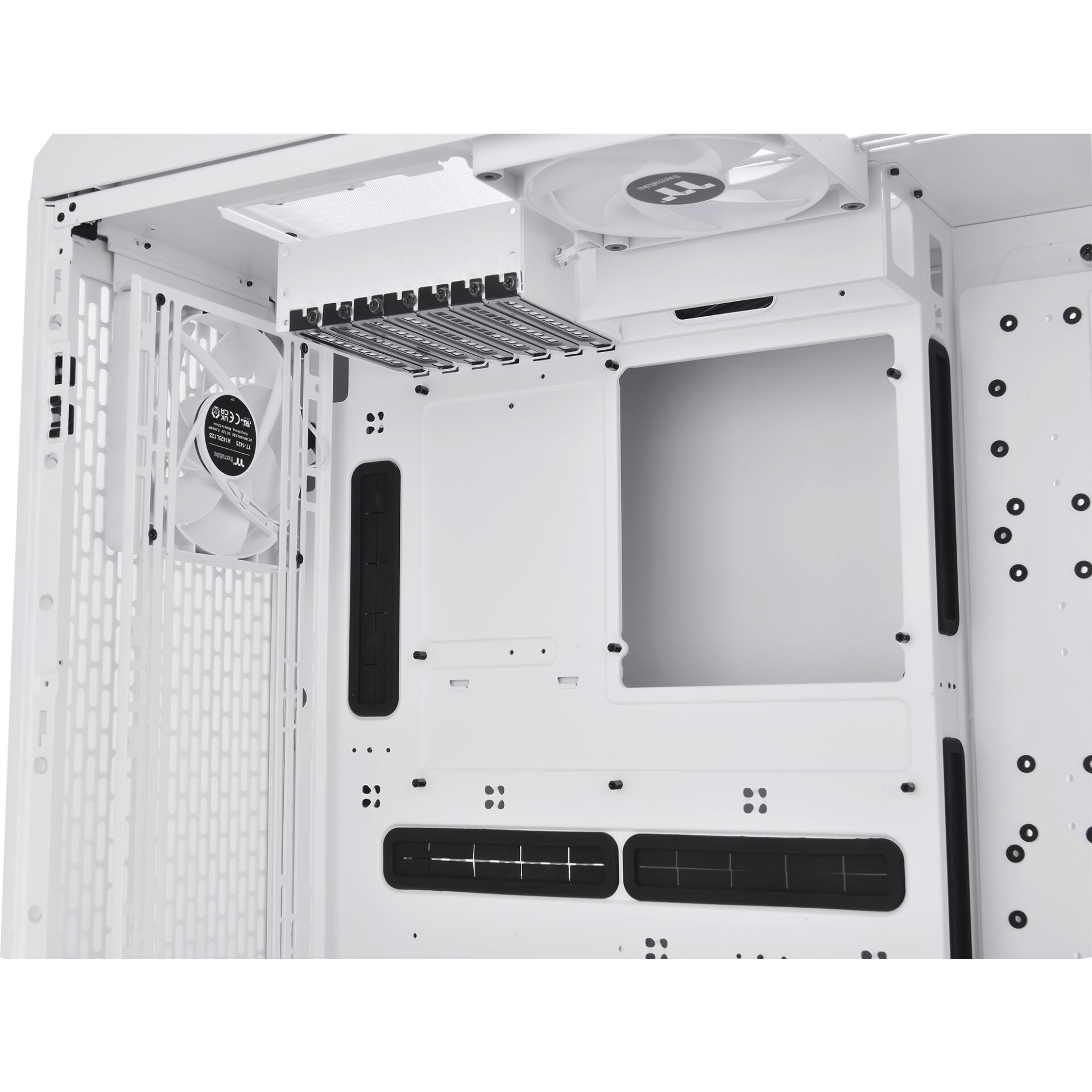 Thermaltake CTE C750 Air Snow White 824819_34