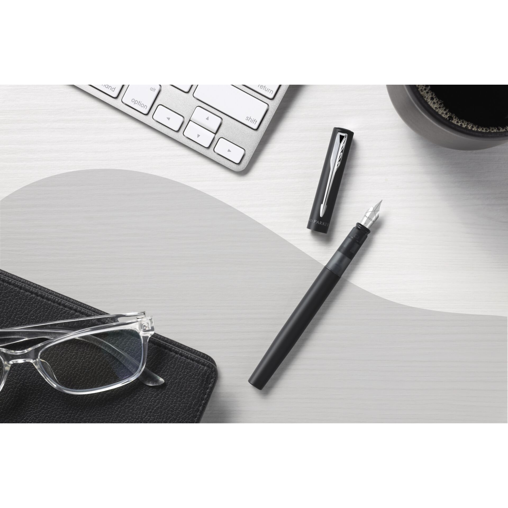Parker Vector XL Metallic Black C.C. Rollerball F