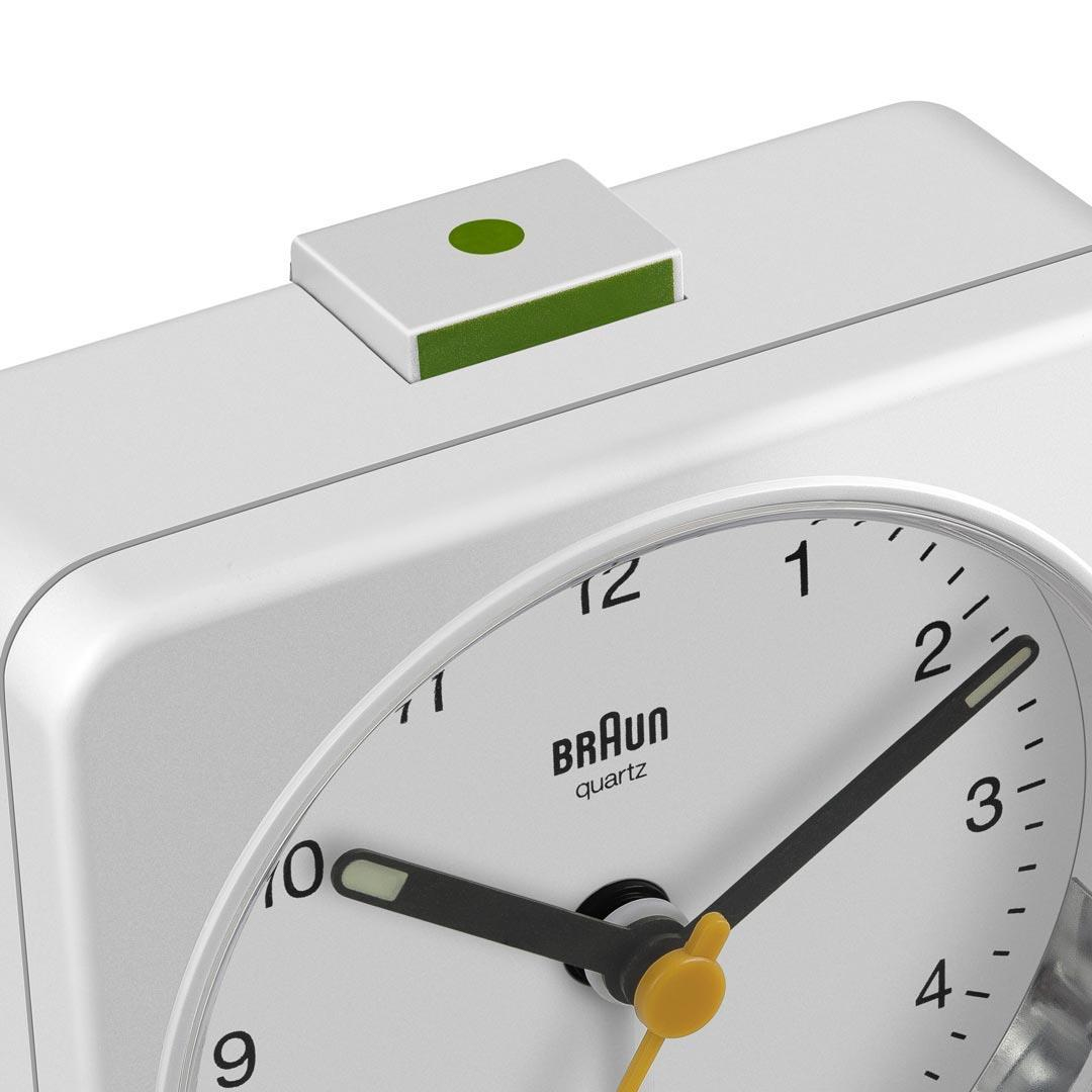 Braun BC 03 W Quarzwecker analog weiß – Ansicht 4