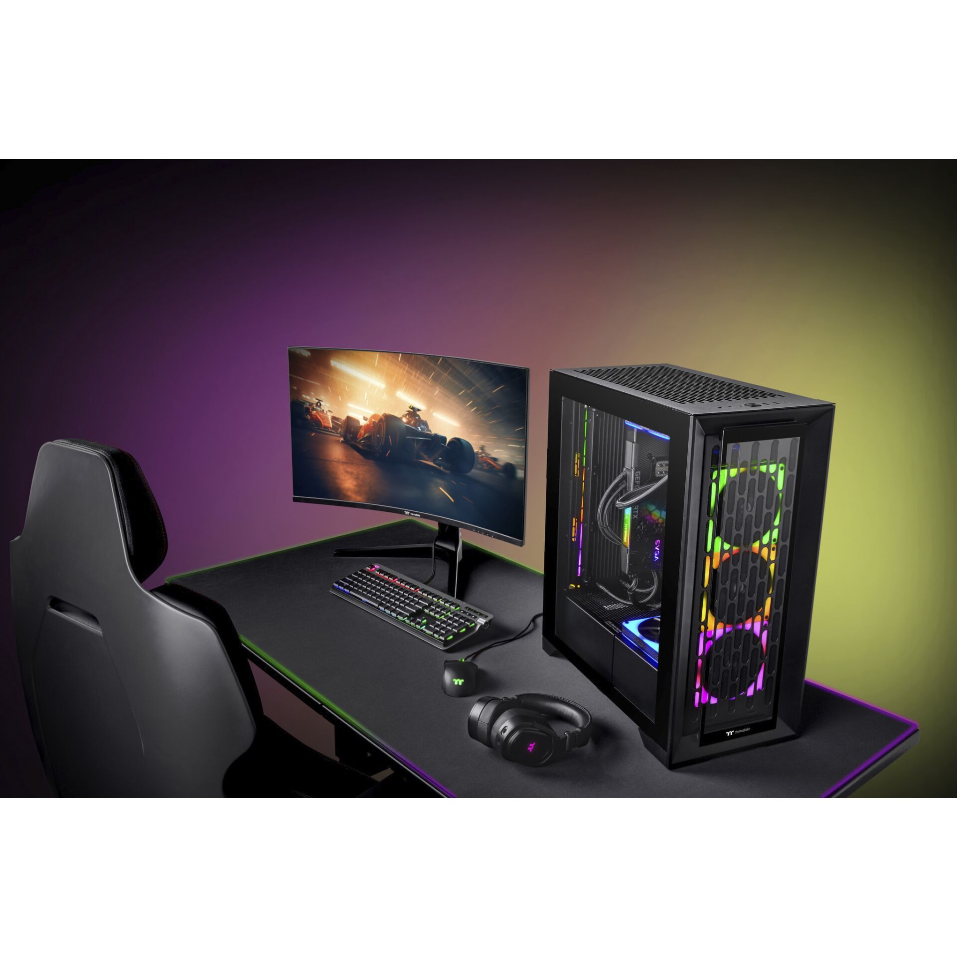 Thermaltake 32  Curved Gaming Monitor 827374_18