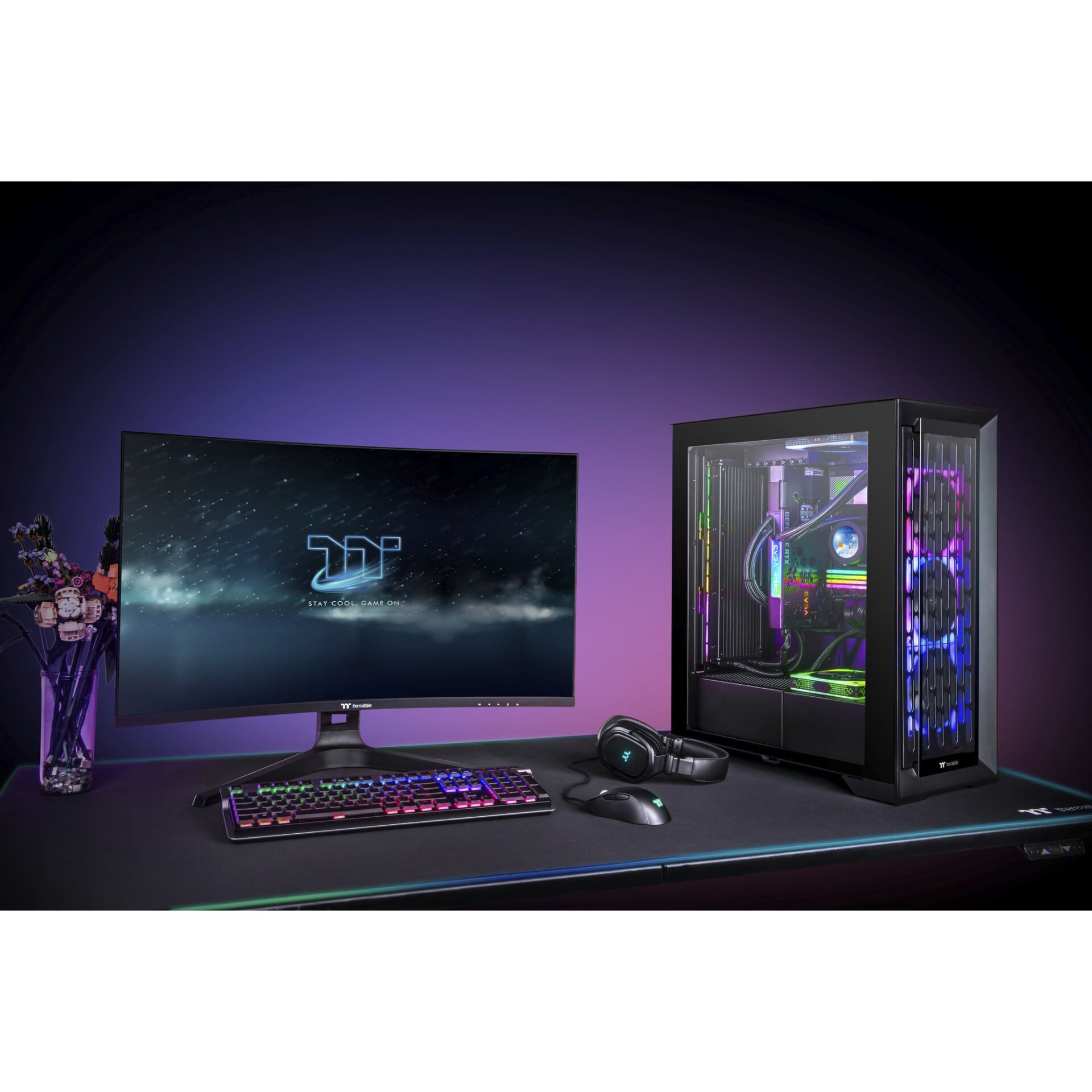 Thermaltake 32  Curved Gaming Monitor 827374_15