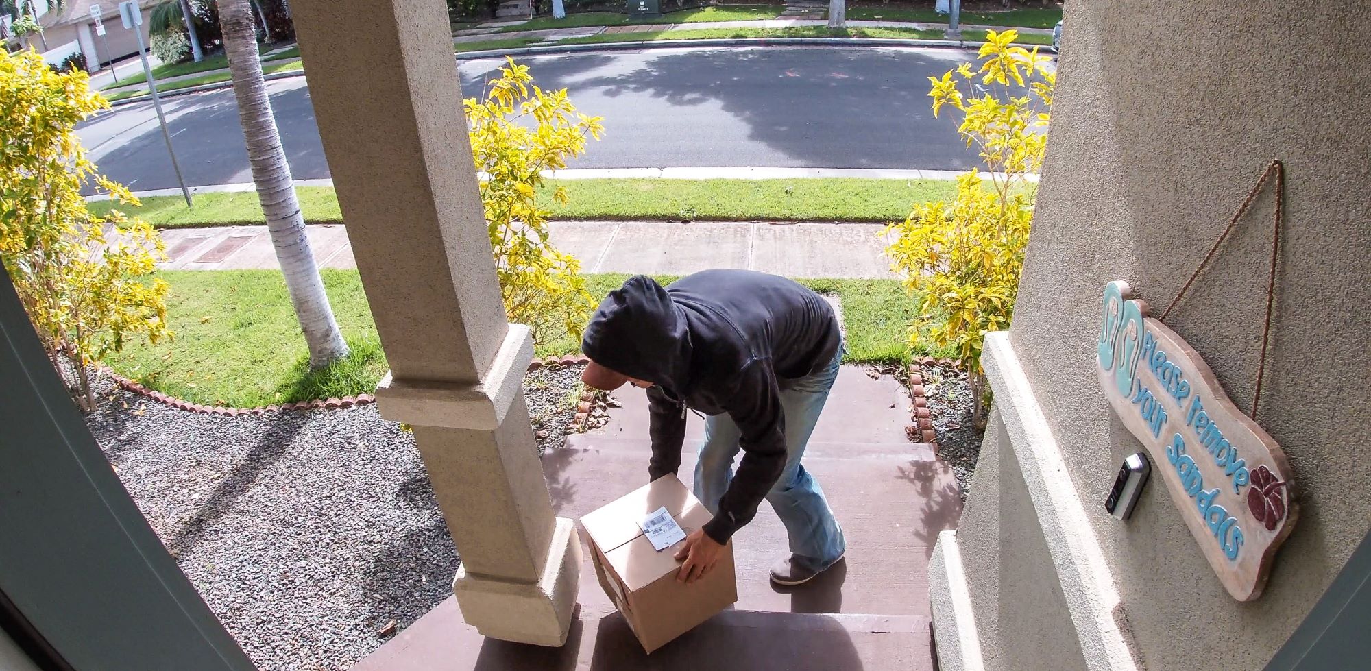 So verhindern Sie Einbrüche mit einem durchdachten Smart Home-Konzept und der richtigen Kamera-Überwachung