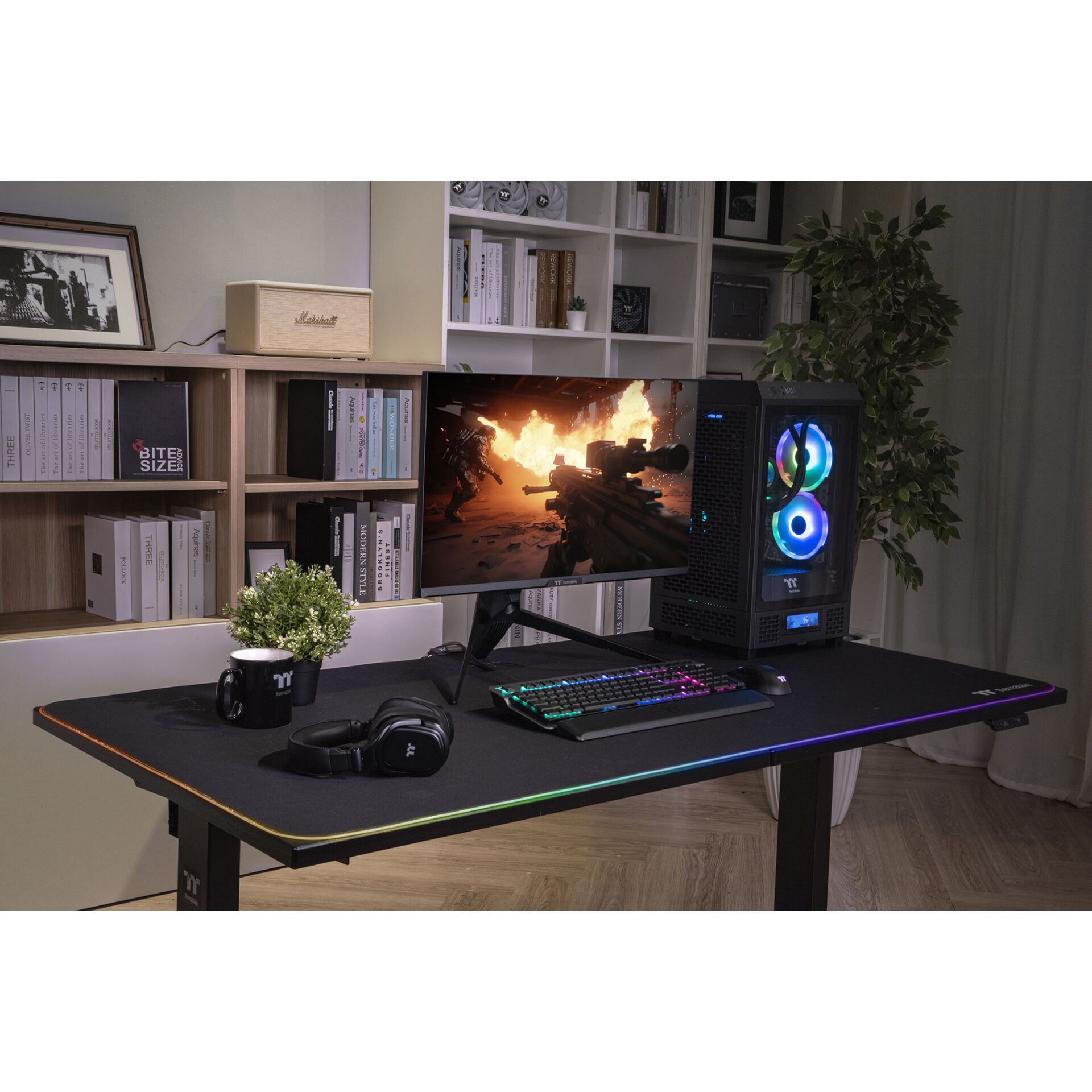 Thermaltake 27  Flat Gaming Monitor 827360_18