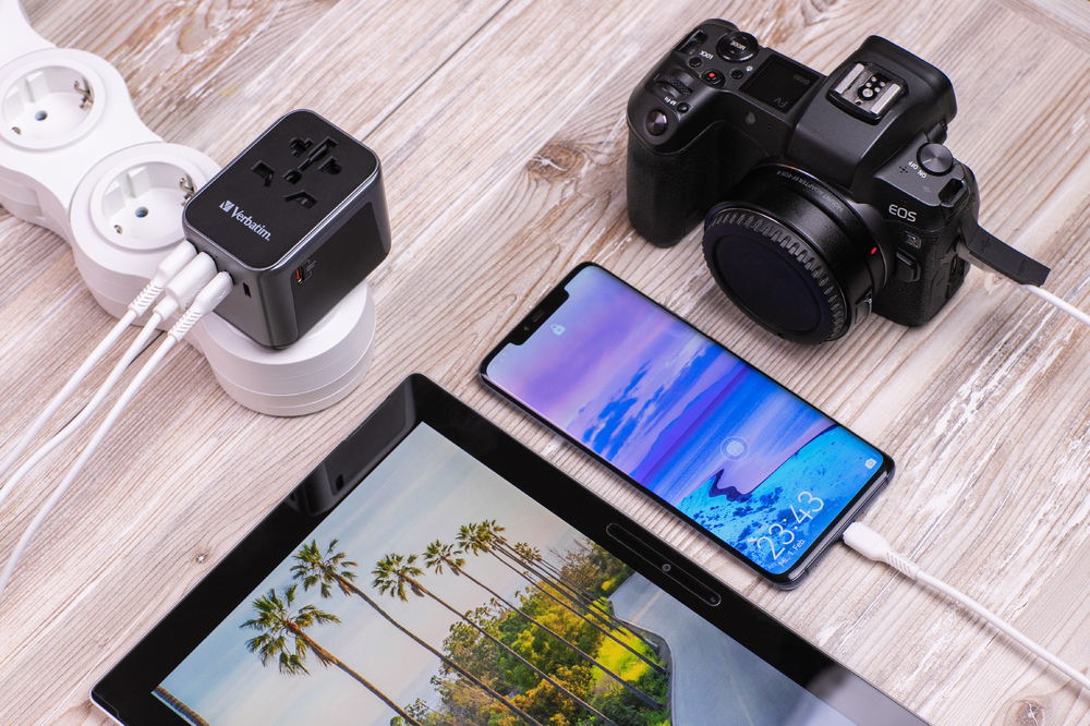 Verbatim Uni.Travel Adapt.UTA-03 USB-C 30W 2xUSB-C 2xUSB-A  49545 – Ansicht 14