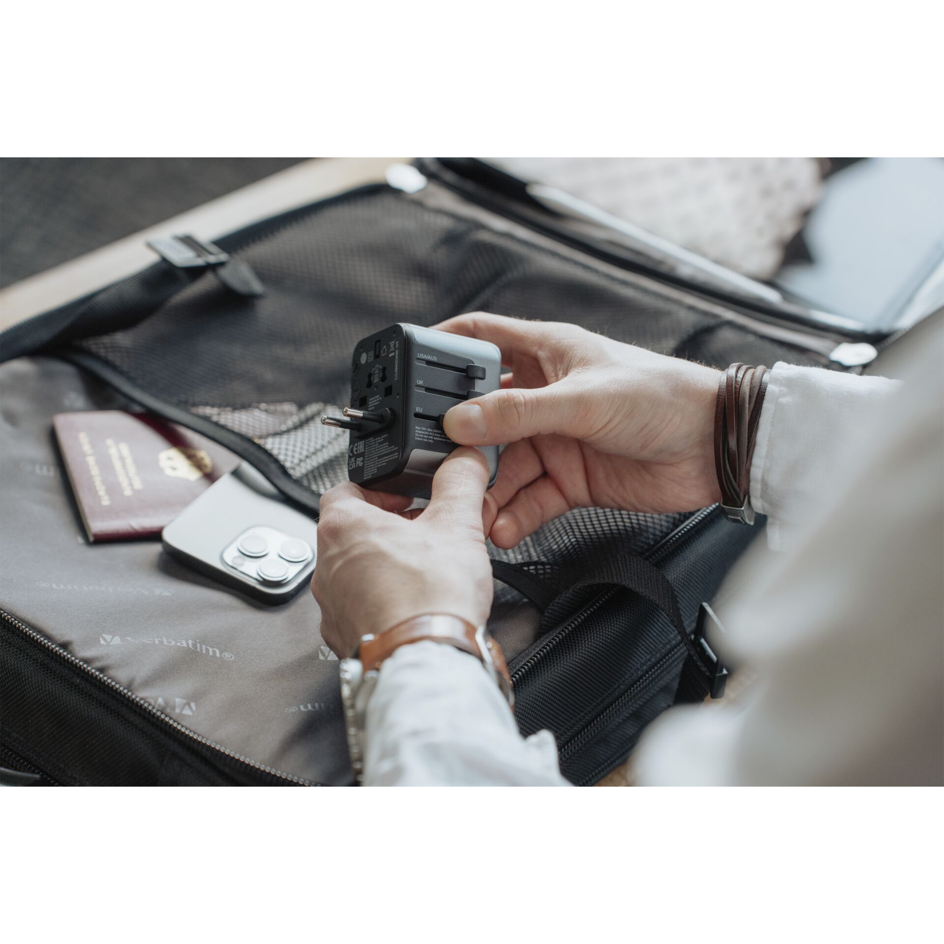 Verbatim Uni.Travel Adapt.UTA-03 USB-C 30W 2xUSB-C 2xUSB-A  49545