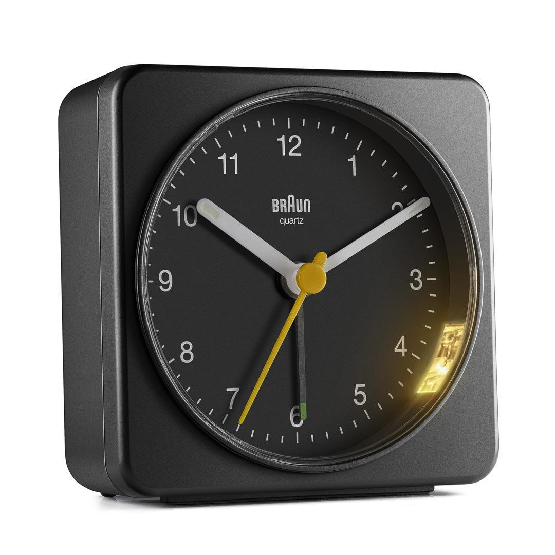 Braun BC 03 B Quarzwecker analog schwarz – Ansicht 2