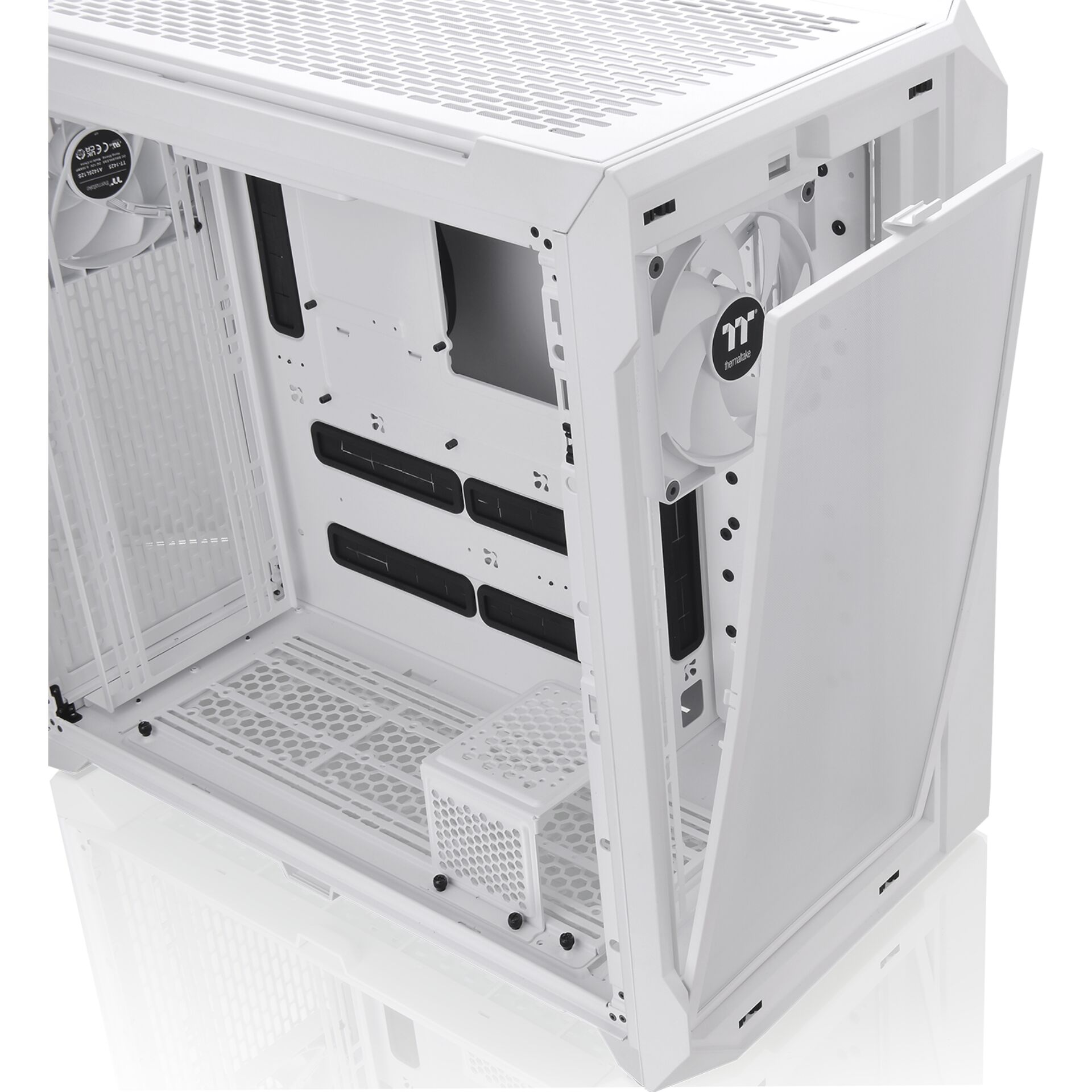 Thermaltake CTE C750 Air Snow White 824819_21