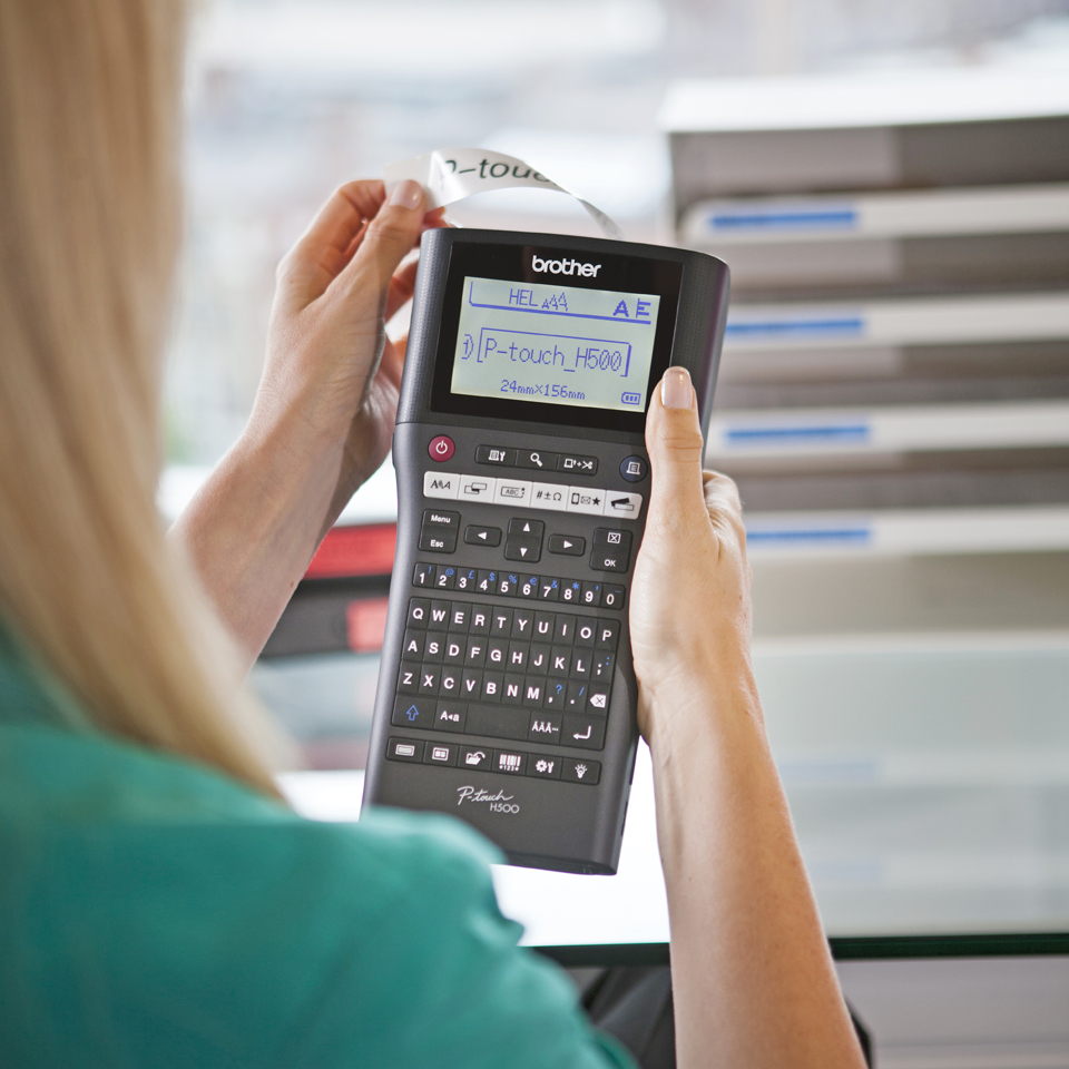 Brother P-touch H500 Handheld Beschriftungsgerät – Ansicht 3