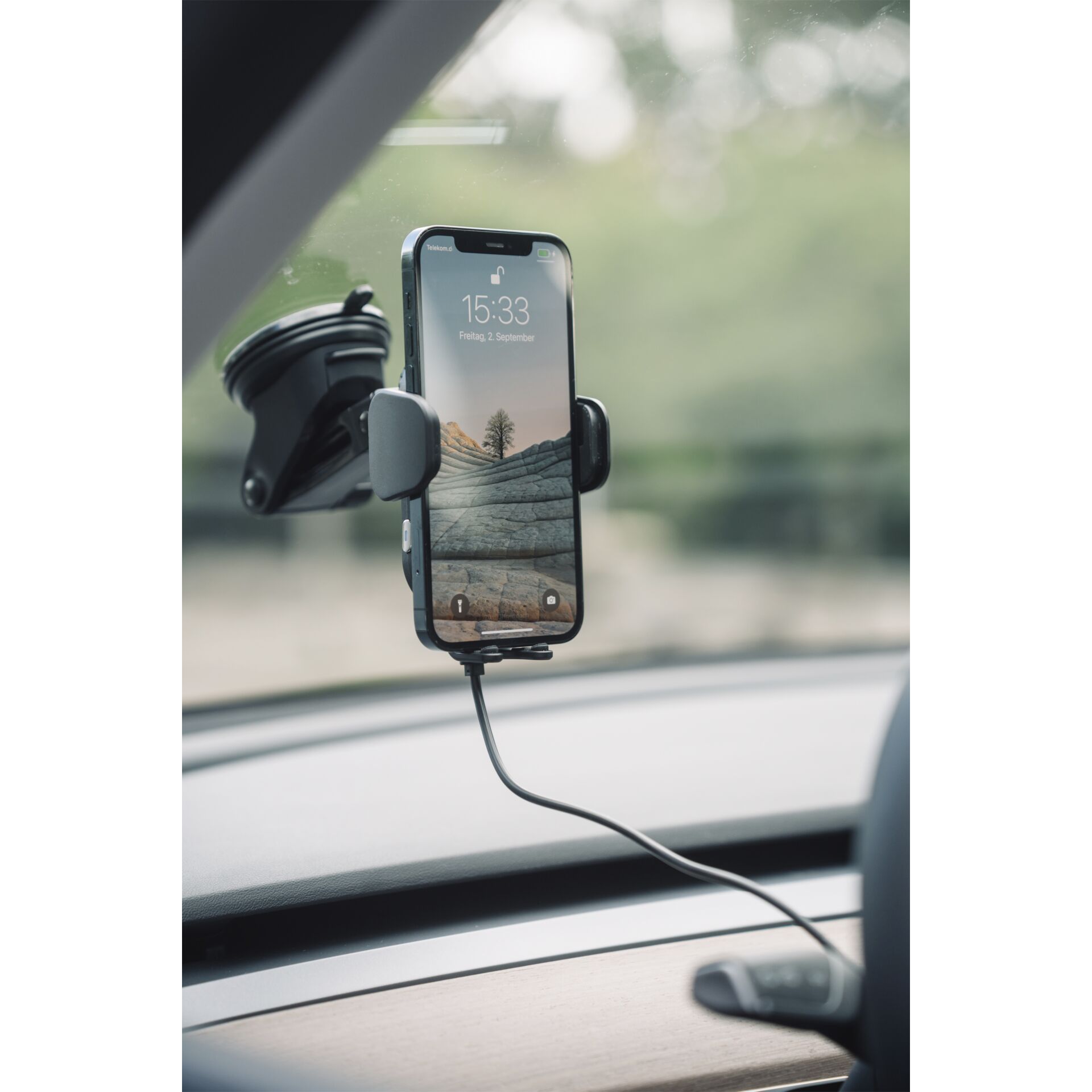 Verbatim Fast Qi Fast Wireless Car Charger USB-C 15W     FWC-01